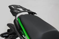 STELAŻ POD PŁYTĘ MONTAŻOWĄ KUFRA ALU-RACK SW-MOTECH KAWASAKI ER-6 N/F (12-), BLACK